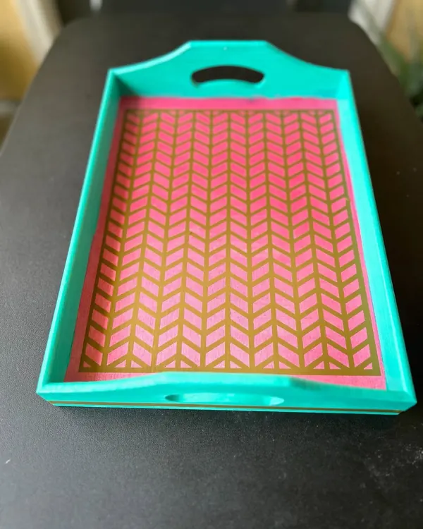 Tray 001