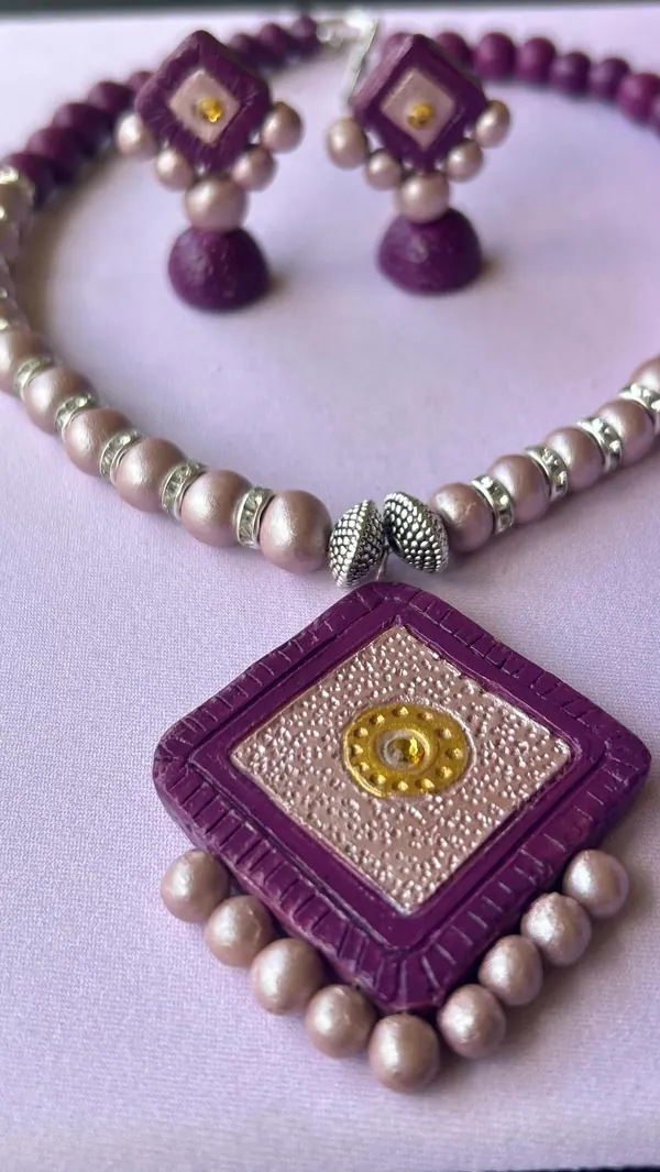 Jewellery 004
