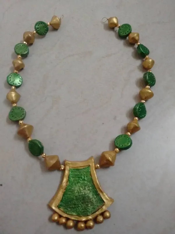 Set Light Green