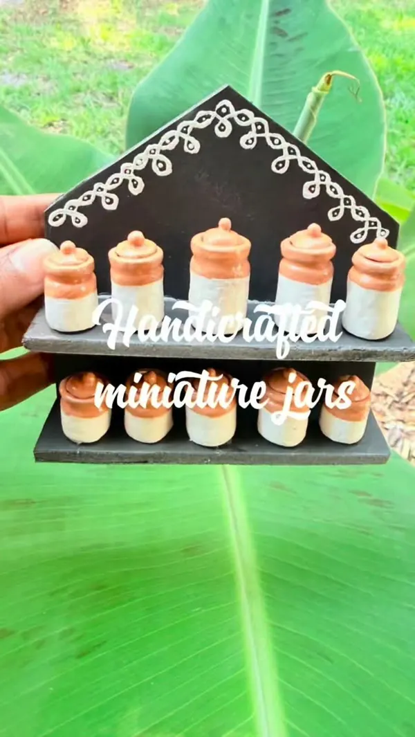 Miniature 044